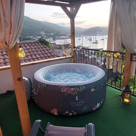Apartament Panoramic View With Jacuzzi Vis Zewnętrze zdjęcie